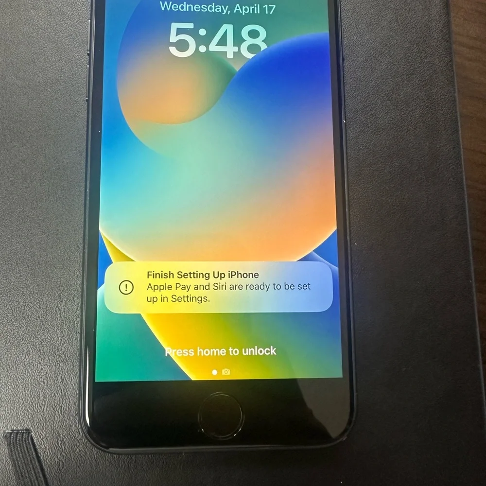 Apple iPhone SE 2nd generation Unlocked Previously with Boost Mobile Retail $200